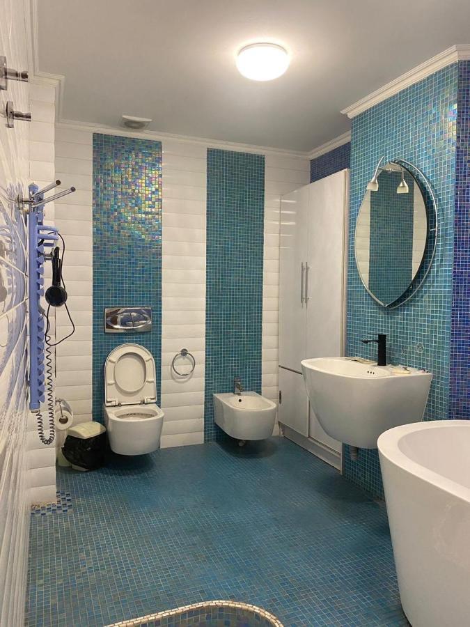 Апартаменты В Жк Рахат Astana Bagian luar foto